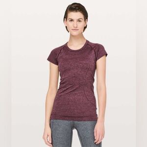 Lululemon Athletica Swiftly Tech SS Crew Bargandy Fitted Short Sleeve Tee sz 6